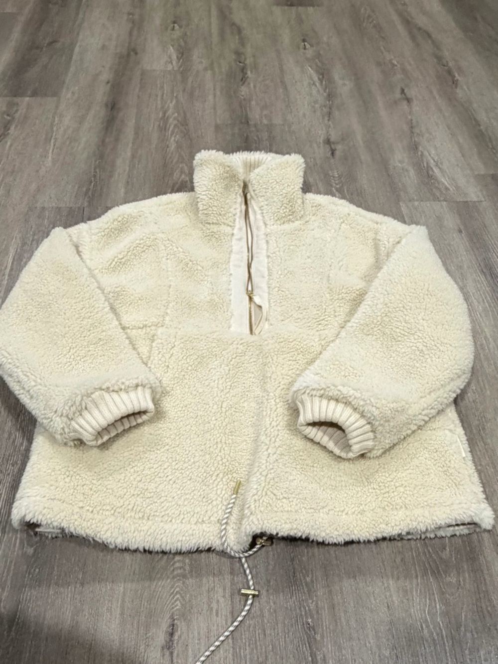 Varley Cream Sherpa Zip-Front Pullover